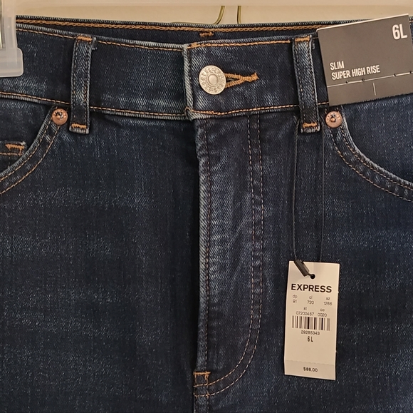 Express Slim Super High Rise Dark Wash Jeans Size 6 Long - Picture 1 of 5